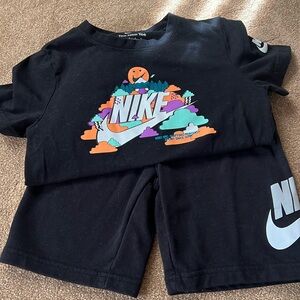 Boys Nike shorts and shirt. Size 7